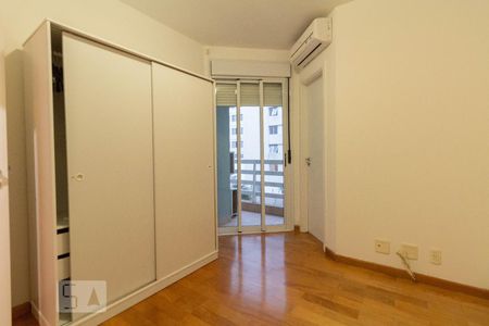 Apartamento à venda com 100m², 2 quartos e 2 vagas Apartamento à venda com 100m², 2 quartos e 2 vagasSuíte 1