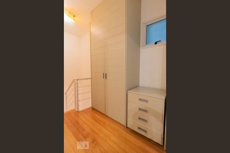 Apartamento à venda com 100m², 2 quartos e 2 vagas Apartamento à venda com 100m², 2 quartos e 2 vagasCorredor Segundo Piso