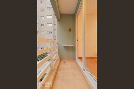 Apartamento à venda com 100m², 2 quartos e 2 vagas Apartamento à venda com 100m², 2 quartos e 2 vagasVaranda