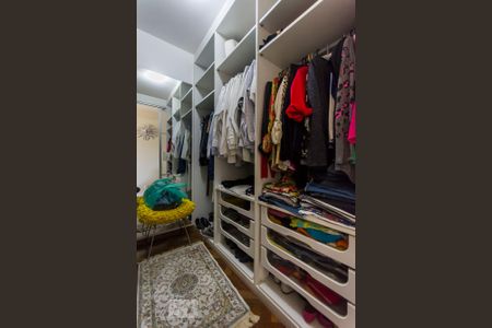 Apartamento à venda com 150m², 3 quartos e 3 vagasCloset