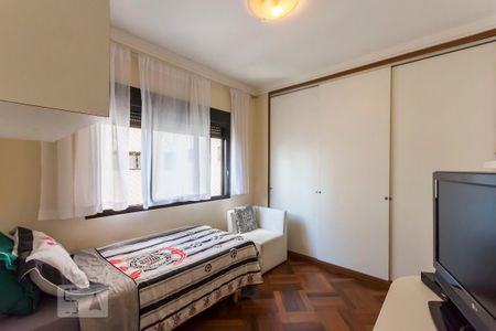 Suite de apartamento à venda com 3 quartos, 150m² em Vila Pompéia, São Paulo