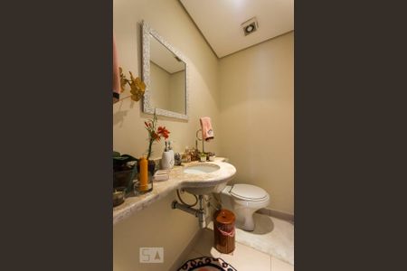 LAvabo de apartamento à venda com 3 quartos, 150m² em Vila Pompéia, São Paulo