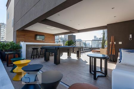 Apartamento para alugar com 41m², 1 quarto e 1 vaga Apartamento para alugar com 41m², 1 quarto e 1 vagaLounge com snooker e bar