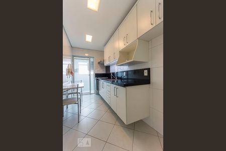 Apartamento à venda com 65m², 1 quarto e 2 vagasCozinha