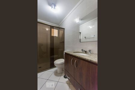 Banheiro de apartamento à venda com 3 quartos, 92m² em Vila Pompéia, São Paulo