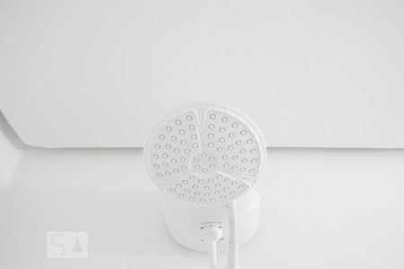 Chuveiro do banheiro de apartamento para alugar com 3 quartos, 100m² em Vila Clementino, São Paulo