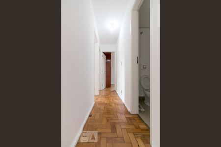 Apartamento para alugar com 100m², 3 quartos e 1 vagaCorredor