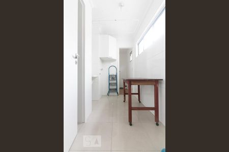 Apartamento para alugar com 100m², 3 quartos e 1 vagaÁrea de serviço