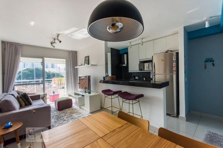 Sala de apartamento para alugar com 2 quartos, 63m² em Água Branca, São Paulo