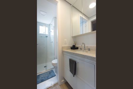 Banheiro de apartamento para alugar com 1 quarto, 36m² em Perdizes, São Paulo