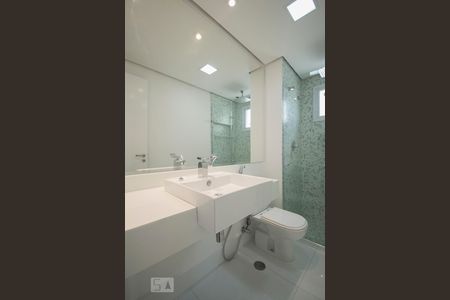 Banheiro de apartamento para alugar com 3 quartos, 124m² em Vila Congonhas, São Paulo