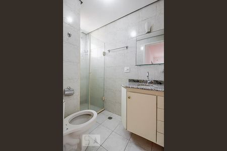 Banheiro de apartamento para alugar com 2 quartos, 54m² em Vila Mariana, São Paulo