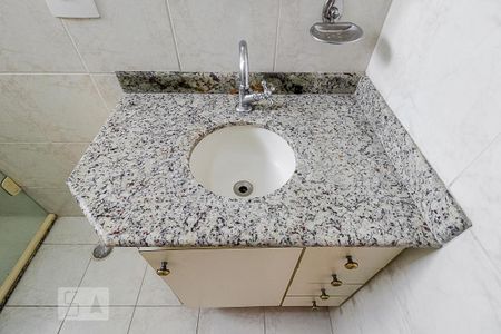 Banheiro de apartamento para alugar com 2 quartos, 54m² em Vila Mariana, São Paulo