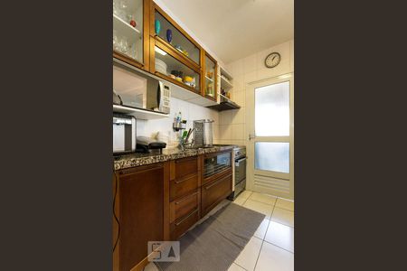 Apartamento à venda com 85m², 2 quartos e 2 vagasCozinha