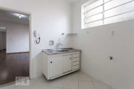 Apartamento para alugar com 100m², 2 quartos e 1 vaga Apartamento para alugar com 100m², 2 quartos e 1 vagaCozinha