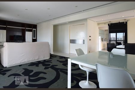 Sala de estar de apartamento para alugar com 2 quartos, 204m² em Jardim Vila Mariana, São Paulo