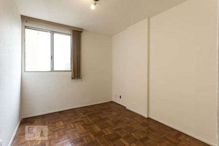 Apartamento para alugar com 102m², 3 quartos e 1 vagaSuíte
