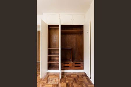 Apartamento para alugar com 102m², 3 quartos e 1 vagaQuarto 2