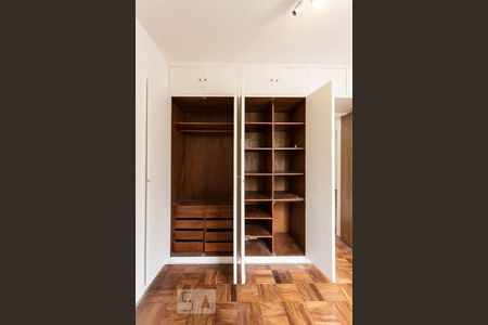 Apartamento para alugar com 102m², 3 quartos e 1 vagaQuarto 1