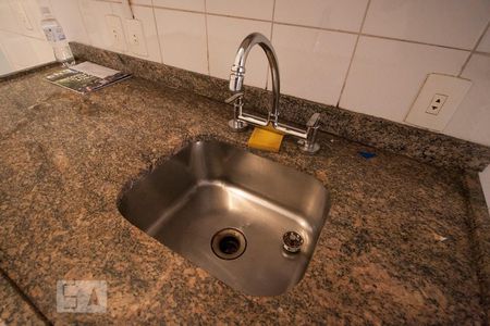 Apartamento à venda com 100m², 3 quartos e 2 vagasPia