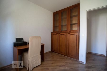 Apartamento à venda com 100m², 3 quartos e 2 vagasQuarto 2