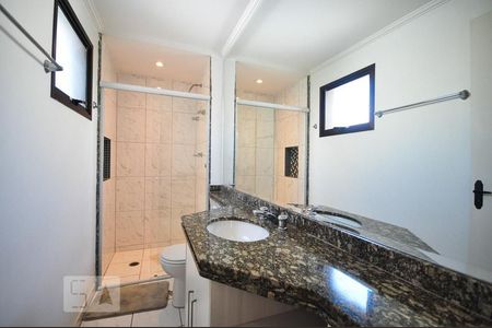 banheiro suite 3 de apartamento para alugar com 4 quartos, 155m² em Jardim Monte Kemel, São Paulo