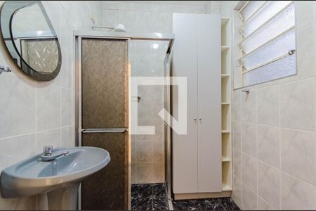 Banheiro de apartamento para alugar com 1 quarto, 53m² em Vila Mariana, São Paulo
