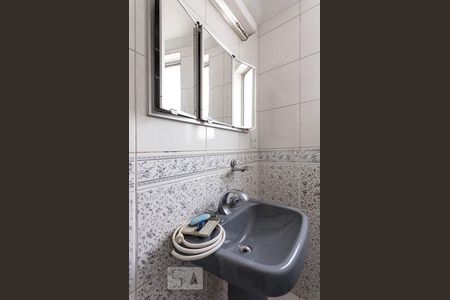 Apartamento à venda com 150m², 3 quartos e 2 vagasBanheiro da suíte