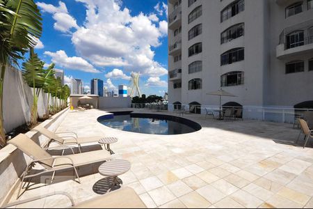 Apartamento à venda com 211m², 3 quartos e 4 vagaspiscina