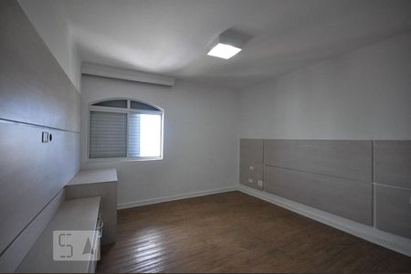 Apartamento à venda com 211m², 3 quartos e 4 vagassuíte 3