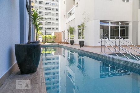 Studio para alugar com 40m², 1 quarto e 1 vagaPiscina