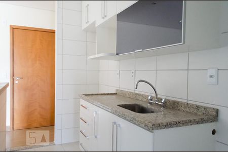 Apartamento à venda com 98m², 2 quartos e 2 vagasCozinha