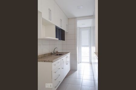 Apartamento à venda com 98m², 2 quartos e 2 vagasCozinha