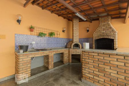 Apartamento à venda com 63m², 2 quartos e 1 vagaChurrasqueira