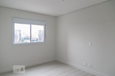 Quarto 2 (suite) de apartamento para alugar com 2 quartos, 66m² em Parque Industrial Tomas Edson, São Paulo