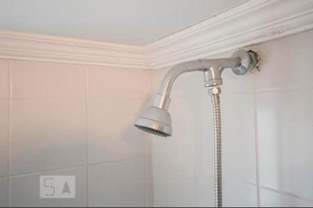 Apartamento à venda com 64m², 2 quartos e 2 vagasDetalhe Banheiro