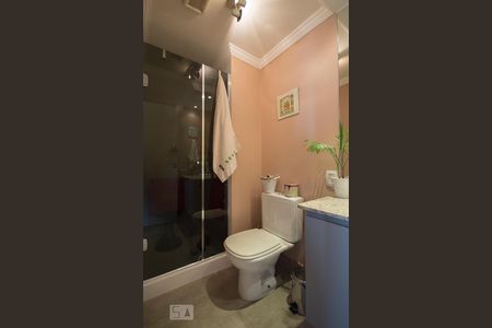 Banheiro de apartamento à venda com 2 quartos, 64m² em Vila Alexandria, São Paulo