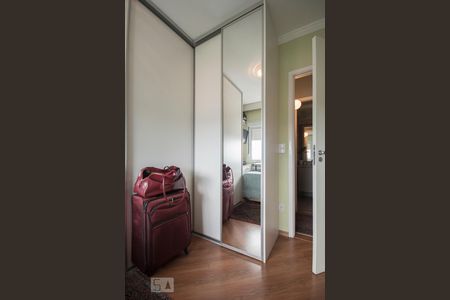 Apartamento à venda com 64m², 2 quartos e 2 vagasQuarto 01