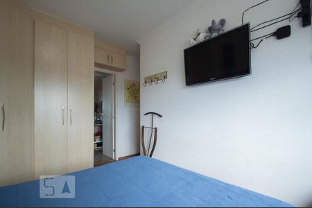 Apartamento à venda com 64m², 2 quartos e 2 vagasSuíte