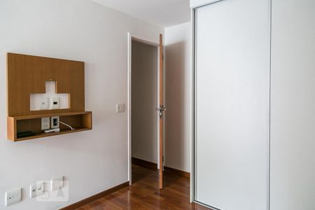 Apartamento à venda com 70m², 2 quartos e 2 vagasSuite 2