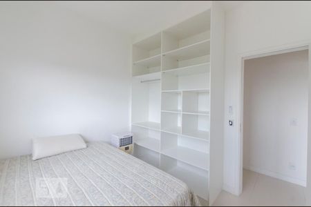 Quarto de apartamento para alugar com 2 quartos, 90m² em Alphaville Conde Ii, Barueri