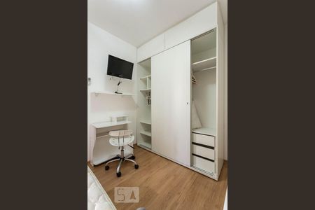 Apartamento à venda com 40m², 1 quarto e 1 vagaQuarto