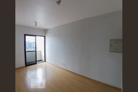 Sala de apartamento para alugar com 2 quartos, 50m² em Chácara Santo Antônio (zona Sul), São Paulo