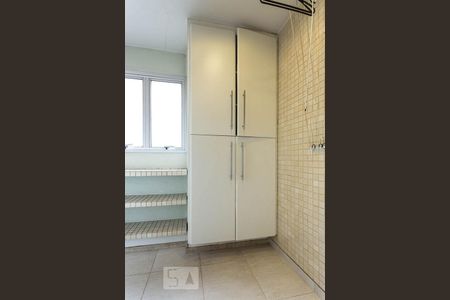 Área de serviço de apartamento à venda com 3 quartos, 100m² em Cidade Monções, São Paulo