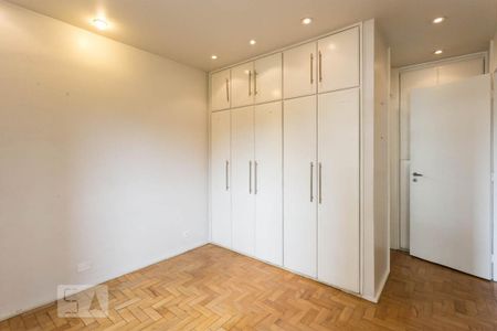 Apartamento à venda com 100m², 3 quartos e 1 vaga Apartamento à venda com 100m², 3 quartos e 1 vagaSuíte
