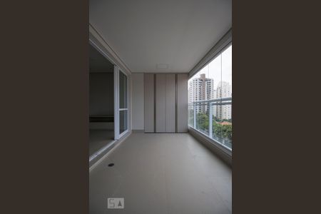Varanda de kitnet/studio para alugar com 1 quarto, 40m² em Vila Mariana, São Paulo
