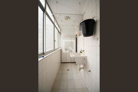 Apartamento para alugar com 72m², 2 quartos e 1 vagaÁrea de Serviço