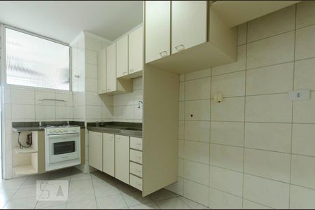 Apartamento para alugar com 70m², 3 quartos e 2 vagasCozinha