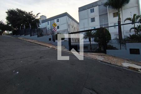 Fachada do Condomínio de apartamento à venda com 2 quartos, 62m² em Vila Marieta, Campinas
