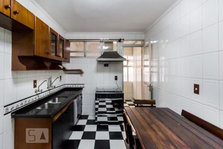 Apartamento para alugar com 138m², 3 quartos e 1 vaga Apartamento para alugar com 138m², 3 quartos e 1 vagaCozinha